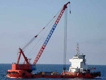 90-tonne Self Propelled Crane Barge