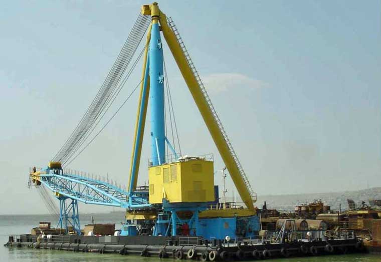 280-tonne Floating Stiff Leg Crane