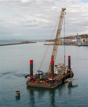 10-tonne Payload Jack-Up Barge for Charter 