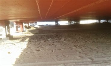 28 m x 16.2 m x 3 m Heavy Spud Barge