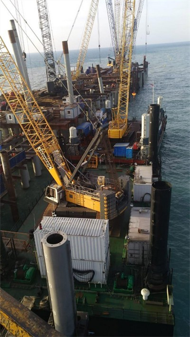 200-tonne Ravestein Jack Up Barge